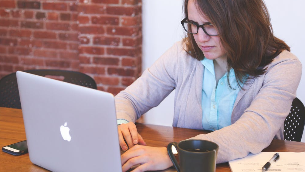 Curso de Higiene Postural y Espalda Sana.